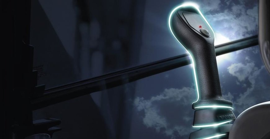 VOLVO CE HAT DIE SICHERHEIT IM GRIFF MIT DEM INNOVATIVEN JOYSTICK MIT HANDSENSOR
